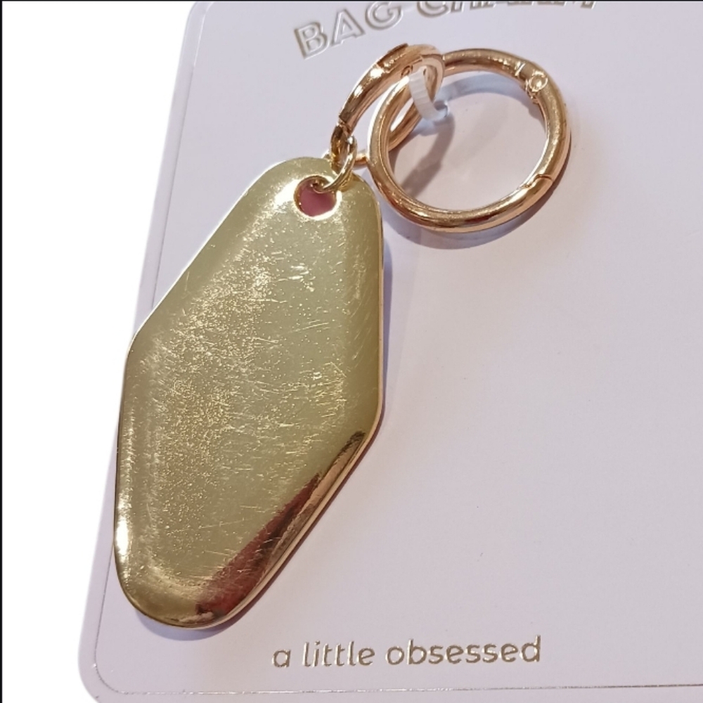 Tomatoes Hotel Key Bag Charm Travel - Picture 5 of 7